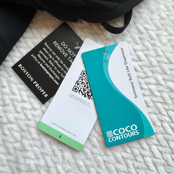 Coco Reef Contours Chroma One Piece Swimsuit Romper 8 Black Wrap Smoothing NWT - Picture 11 of 15